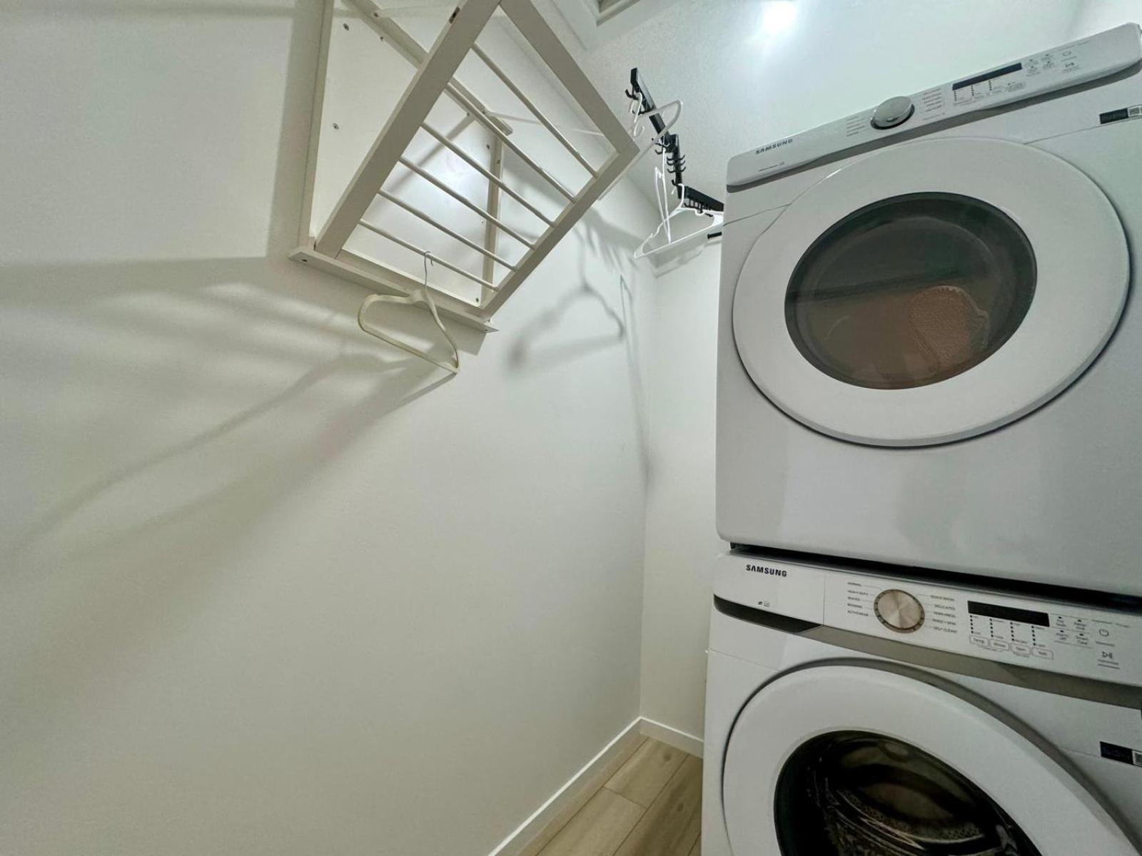 Modern Tuxedo 3 Bedroom * Edmonton